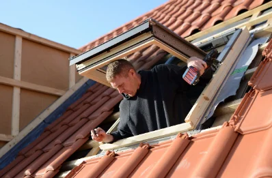 Pose de fenêtres de toit Velux à Darvoy